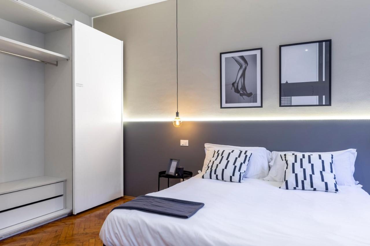 Amazing Studio In The City Center + Wifi ตรีเอสเต ภายนอก รูปภาพ
