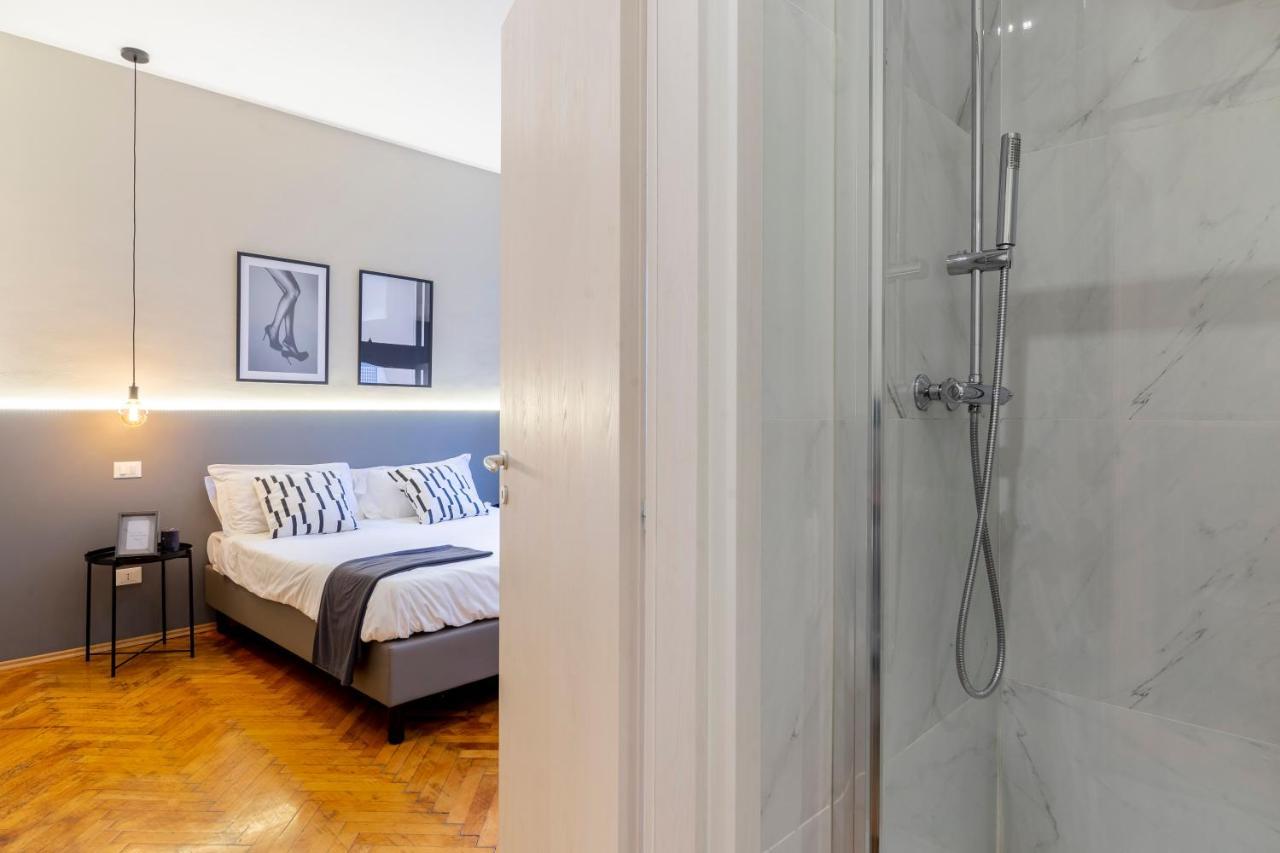 Amazing Studio In The City Center + Wifi ตรีเอสเต ภายนอก รูปภาพ